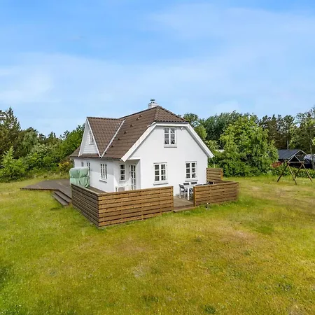 Thorben - 3-5km From The Sea By Interhome *